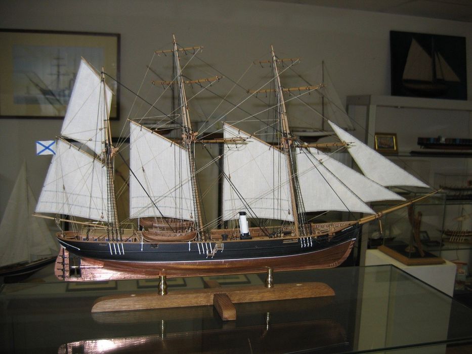 Модель парусника