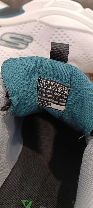 Tênis Skechers brancos n°42