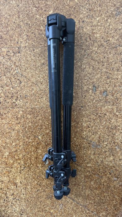 Tripé Profissional Manfrotto 144BIRD - Made in Italy