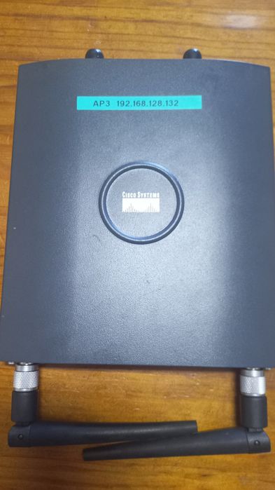 Router Cisco Air e Thomson TG