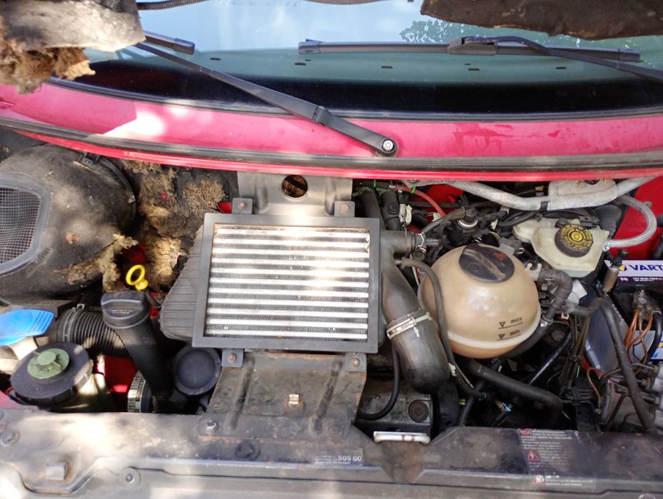 VW Multivan Allstar 2.5 TDI 102 konie zarejestrowany