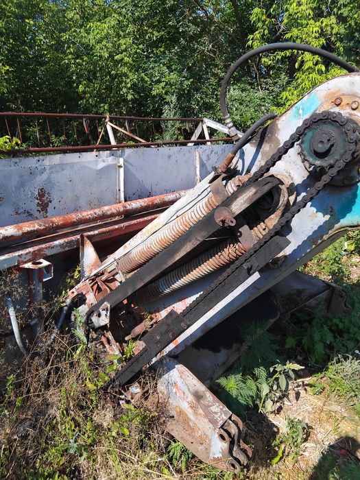 Комбайн нива ск5