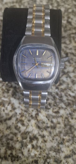 Candeiro madeira antigo bonito