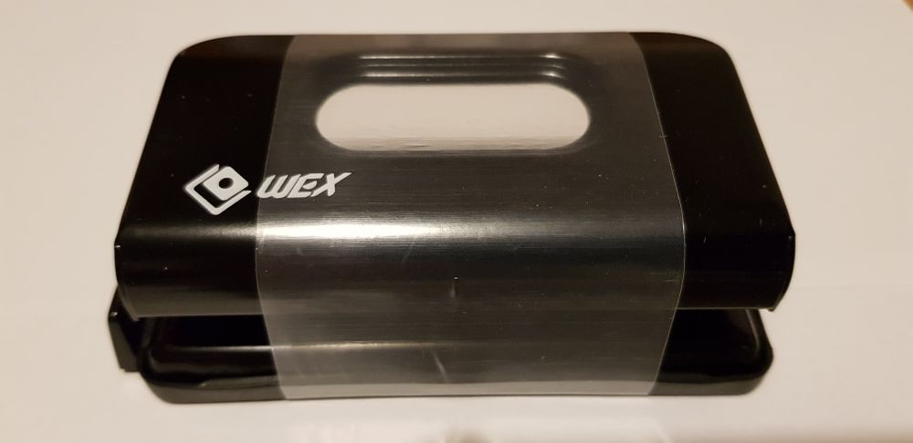 Продам дырокол WEX Mini 2 Hole Punch 11-1076-80 ( США )