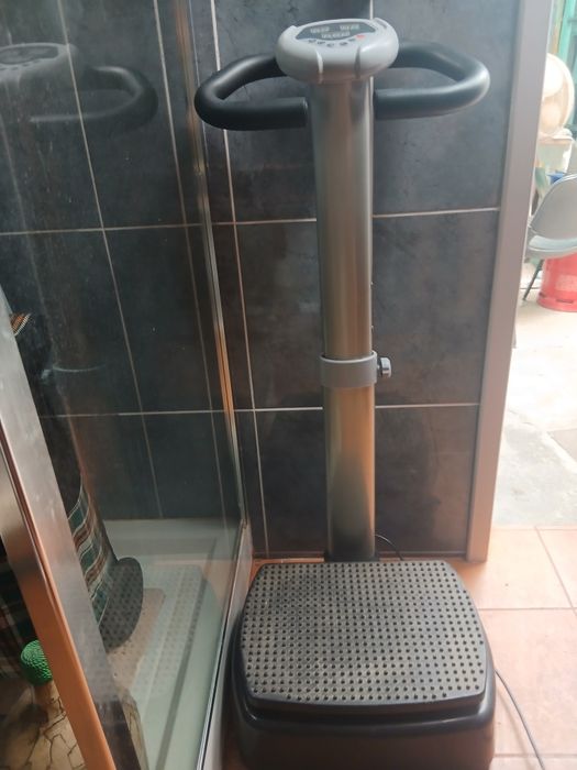 Plataforma vibratoria de exercício