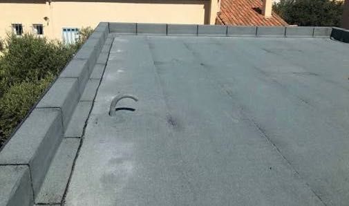 Fazemos a impermeabilização Telas asfálticas betuminosas e isolament.