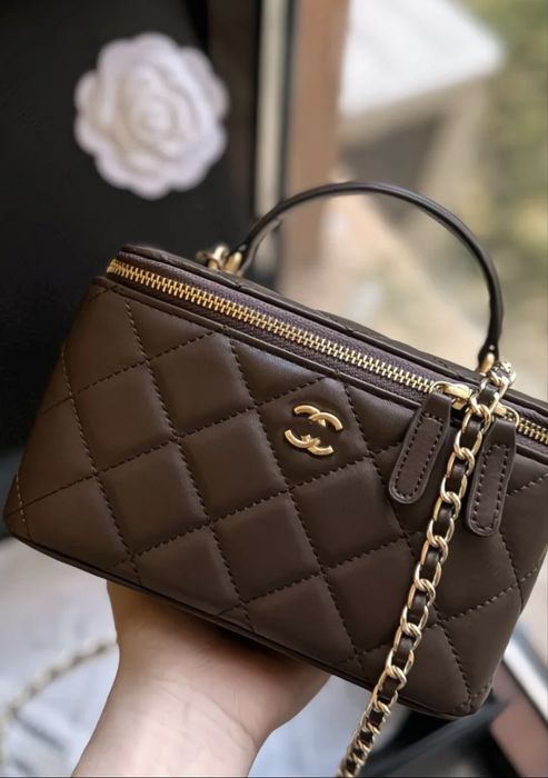 Коричнева, шоколадна сумка CHANEL з натуральної шкіри