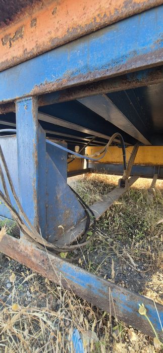 Rampa para cais de carga