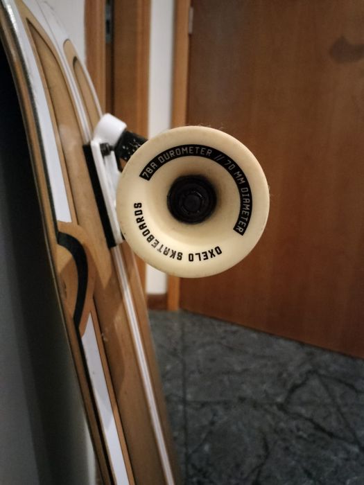 Skate longboard novo da marca oxelo