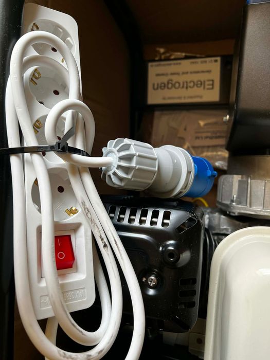 Бензиновий генератор Stephill Generators 2700EX