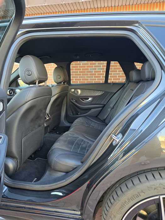 Mercedes-Benz C300de AMG