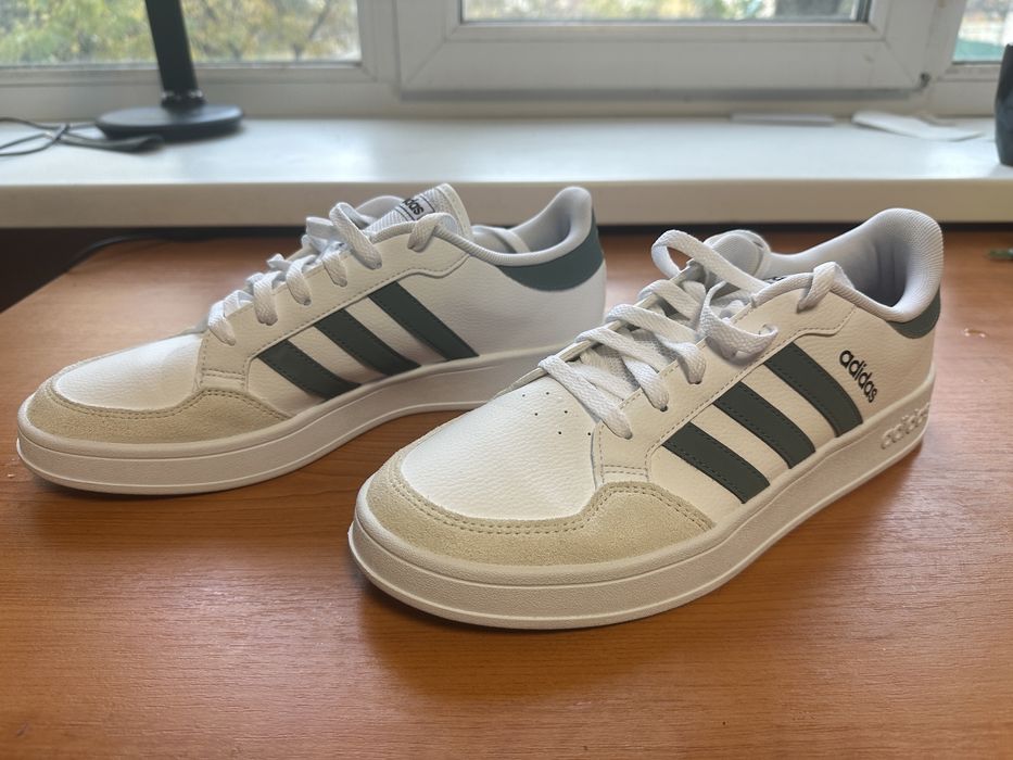 Продам кросовки Adidas