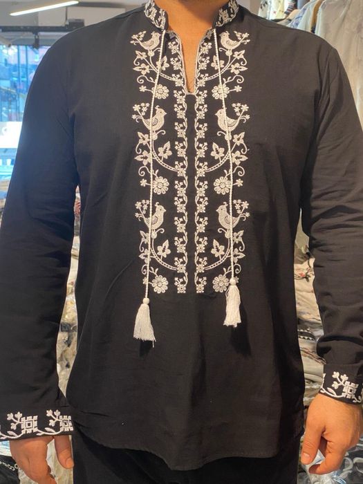 Чоловічі вишиті сорочки чоловіча вишиванка
