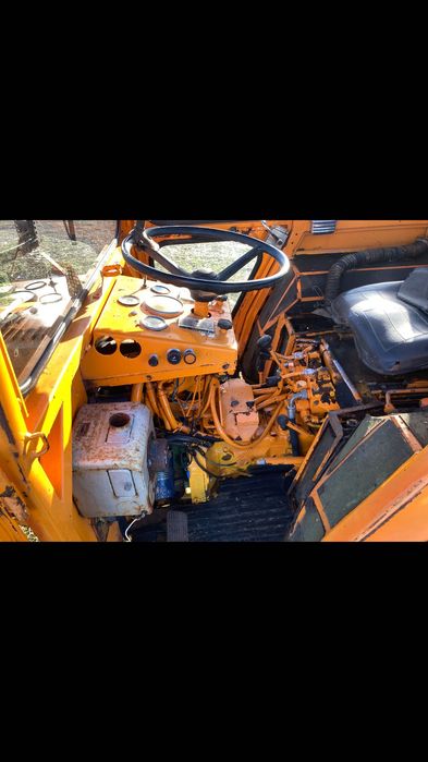 Traktor sadowniczo - ogrodniczy