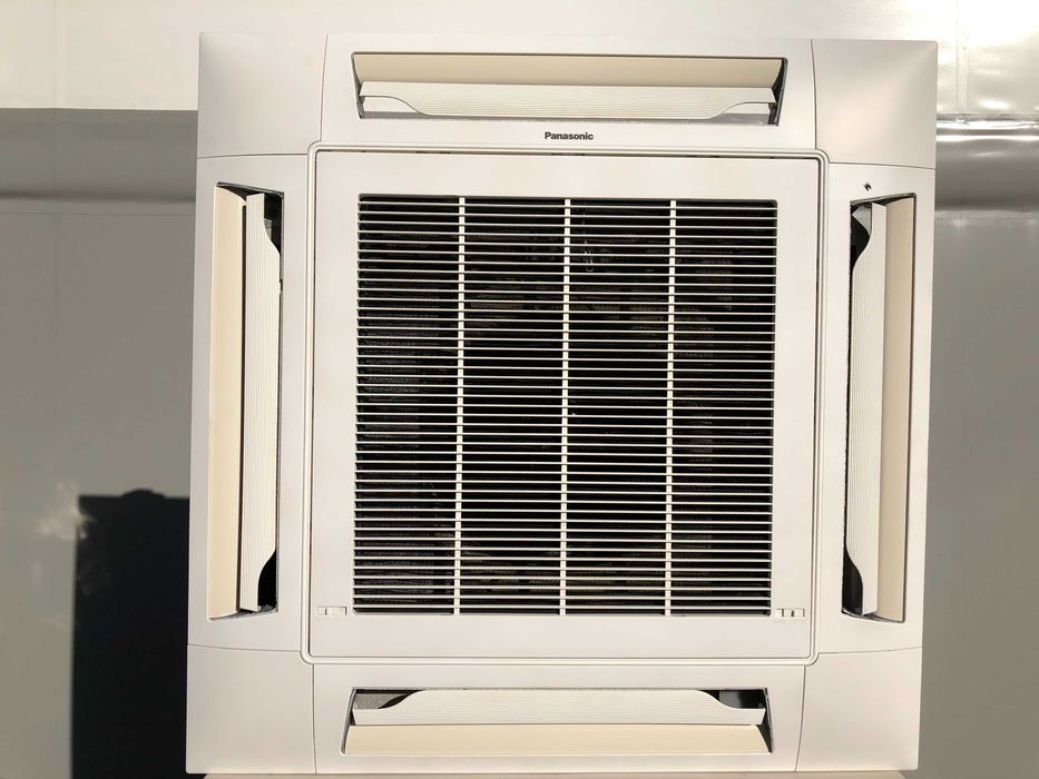 Кондиціонер Panasonic CS-F28DB4E5 / U-B28DBE8 б/у Касетний кондиціонер 8,0 кВт до 80 м²