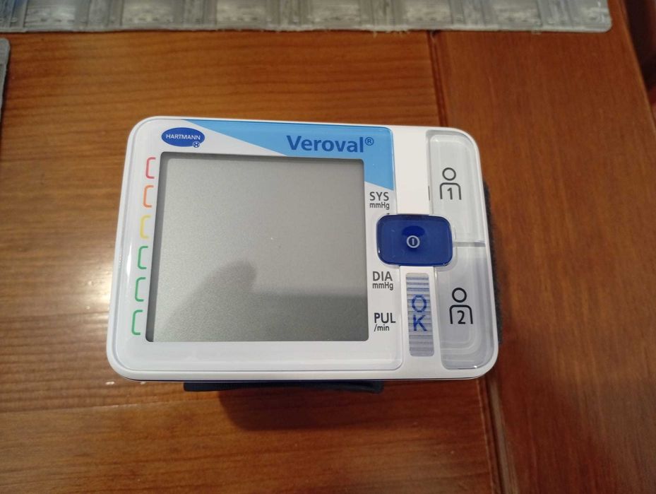 Máquina Medidor de Tensão Arterial de Pulso