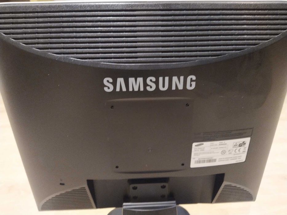 Monitor Samsung 19'