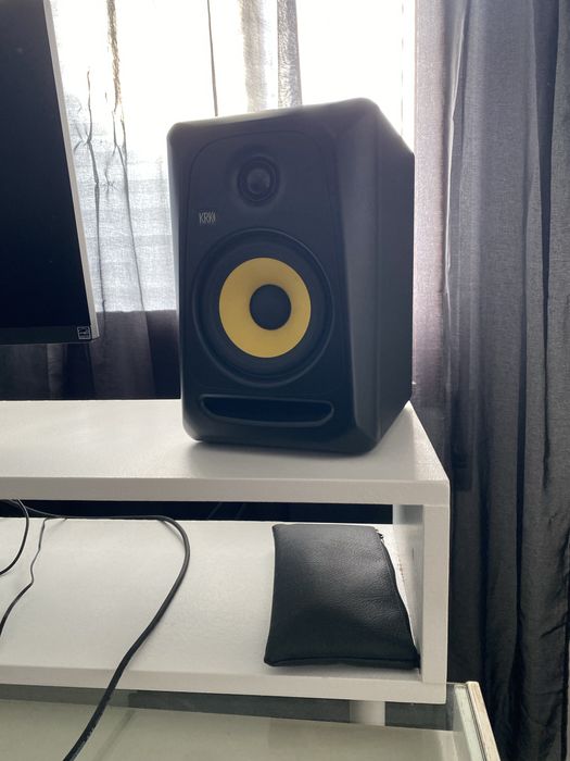 Monitores de Estúdio KRK Classic 5 (Par) – Excelente Estado