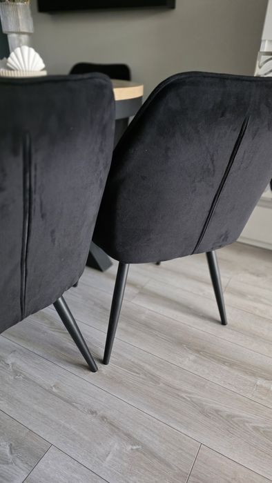 4xKrzesla tapicerowane welurowe czarne do jadalni salonu.