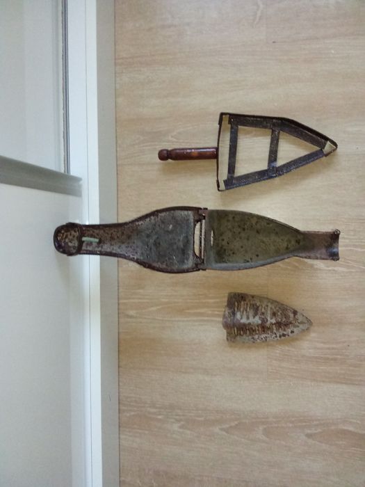 Ferro de Engomar Antigo