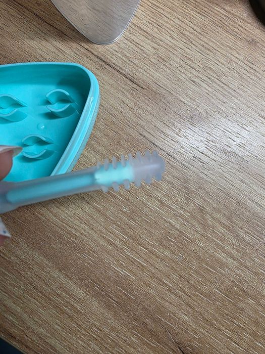 zestaw silikonowych szczoteczek do zębów
