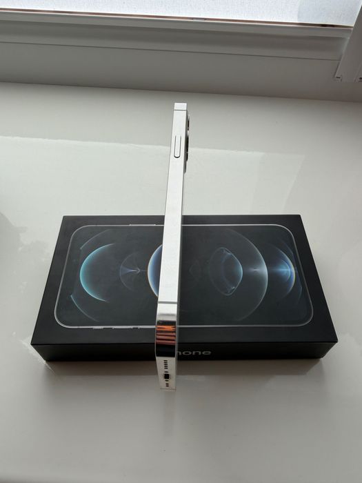 Apple iPhone 12 pro silver