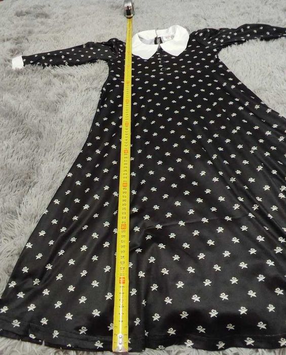 Fantasia Vandinha Wednesday