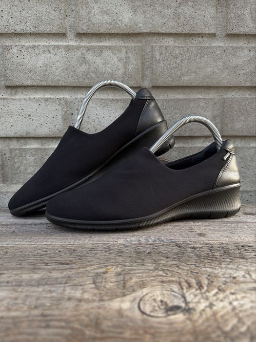 Czarne, tekstylne, skórzane, wodoodporne półbuty, baleriny Ecco Bella Slip On Gore-Tex, rozmiar 40