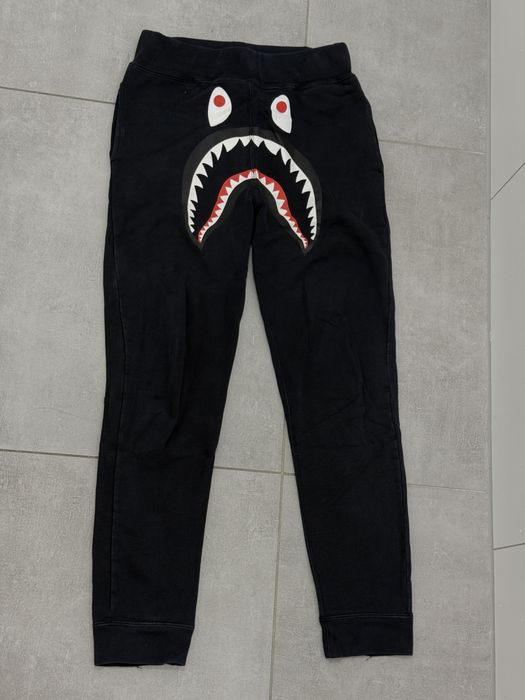 Spodnie Bape Shark WGM oryginalne Roz M
