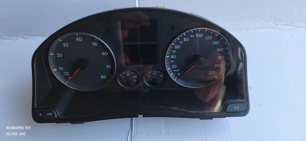 Zegar licznik VW golf 5 benzyna 1.4 1.6 i 2.0 i wszystkie części
