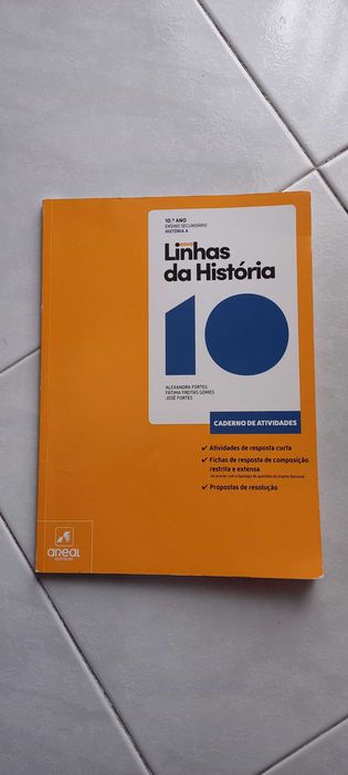 Caderno de Atividades - História - 10.º Ano