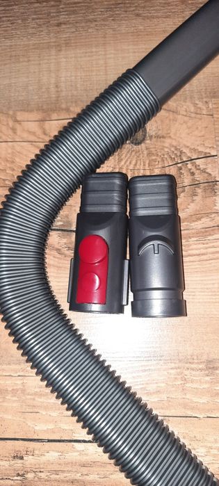 Zestaw dwóch szczotek dedykowanych  odkurzacz dyson