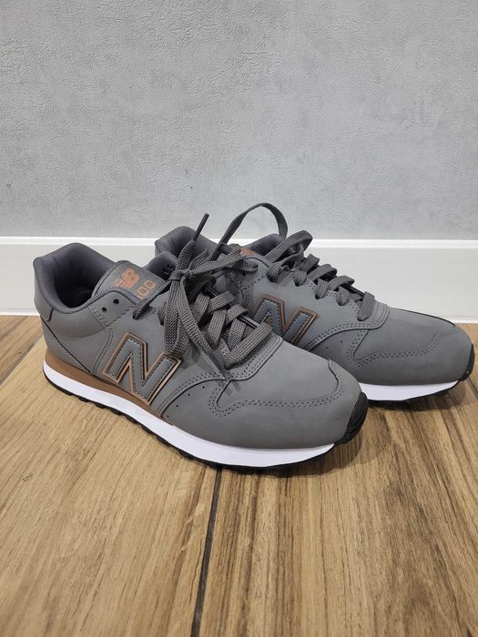 Кросівки new balance