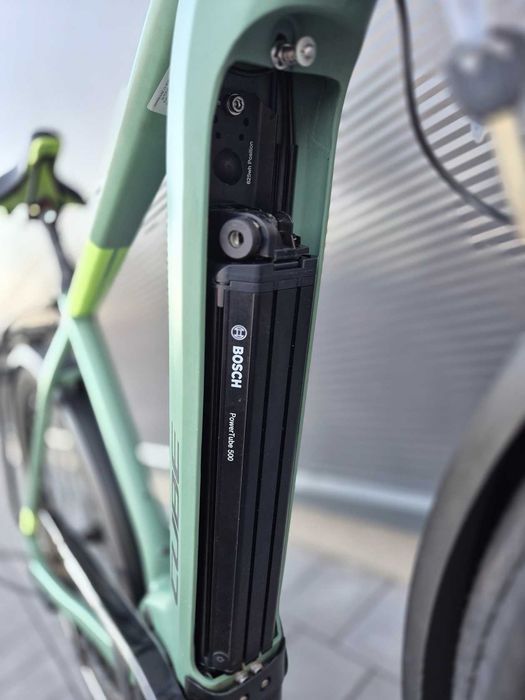 Rower elektryczny Cube Touring Hybrid ON1. roz. M, bardzo dobry stan !