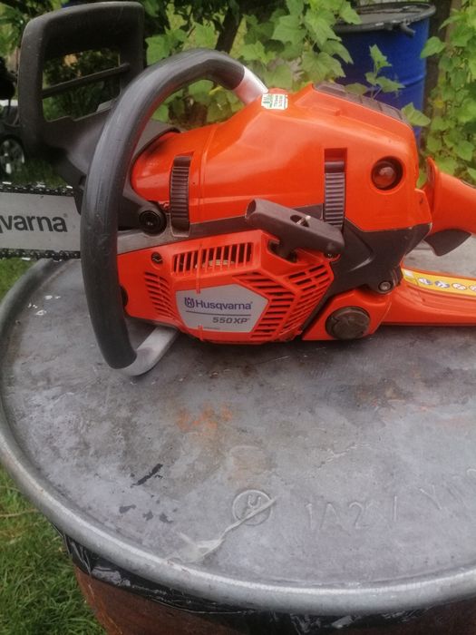 Pila pilarka Husqvarna 550xp
