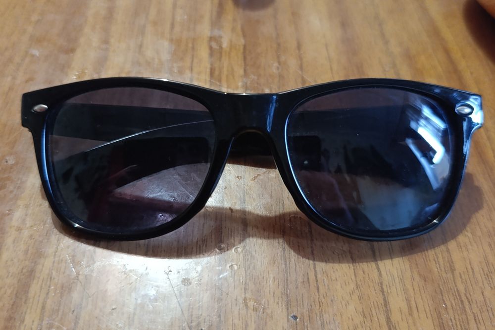 Сонцезахисні оригінальні брендові окуляри (Італія)