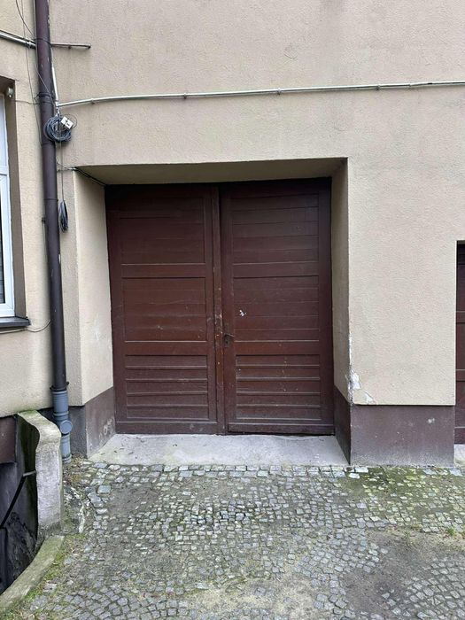Garaż murowany w dziedzińcu Centrum Gliwic KW Pełna własność