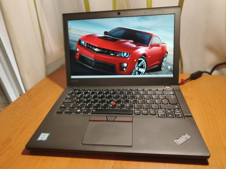 Отличный нетбук Lenovo i7(6gen),8Озу,Акб3ч