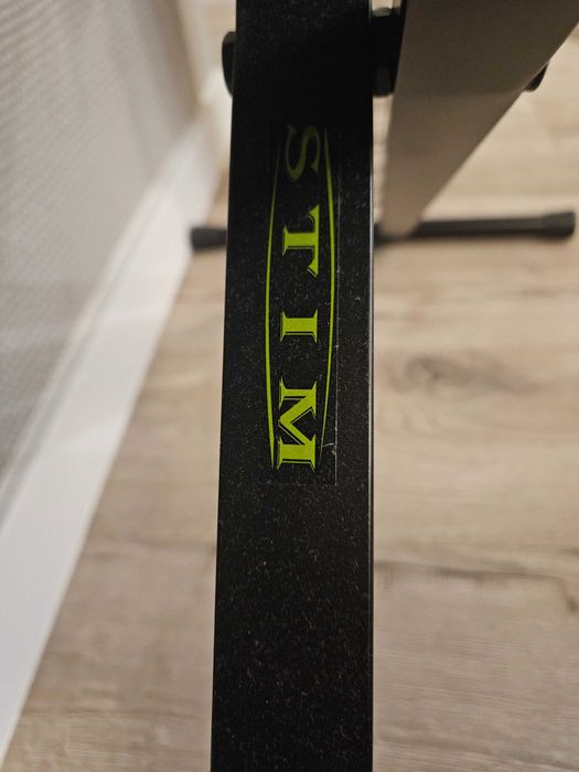 Keyboard Yamaha PSR-E373, statyw i pokrowiec