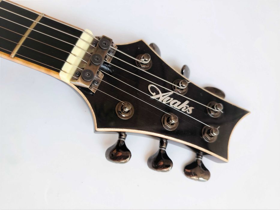 $1299 Avaks Custom 22 inspired Double Cut '2009 Charcoal новий кейс
