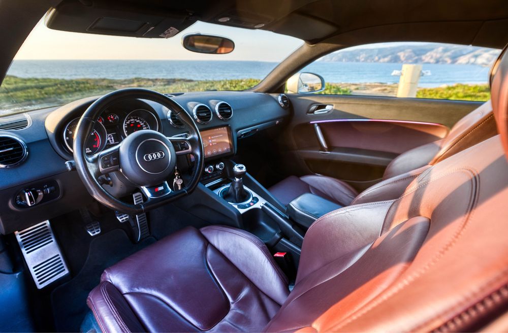 Audi TT S-Line 2011 — photo 4