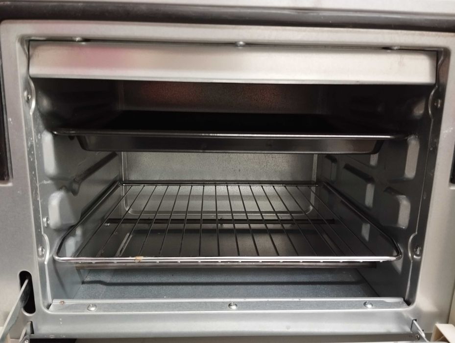 Forno elétrico branco