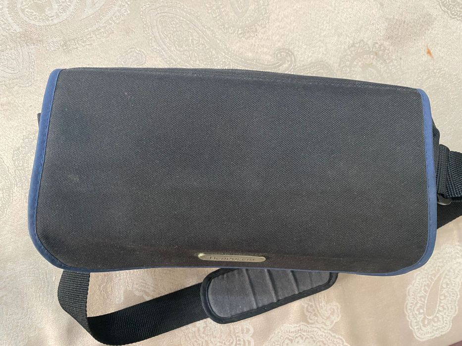 Câmara de Vídeo Digital SONY DCR-PC8E Mini DV Handycam