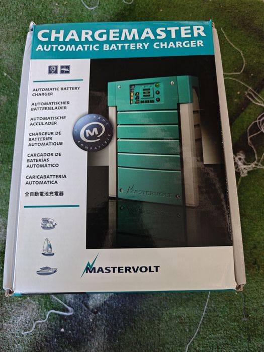 Carregador bateria barco/caravana