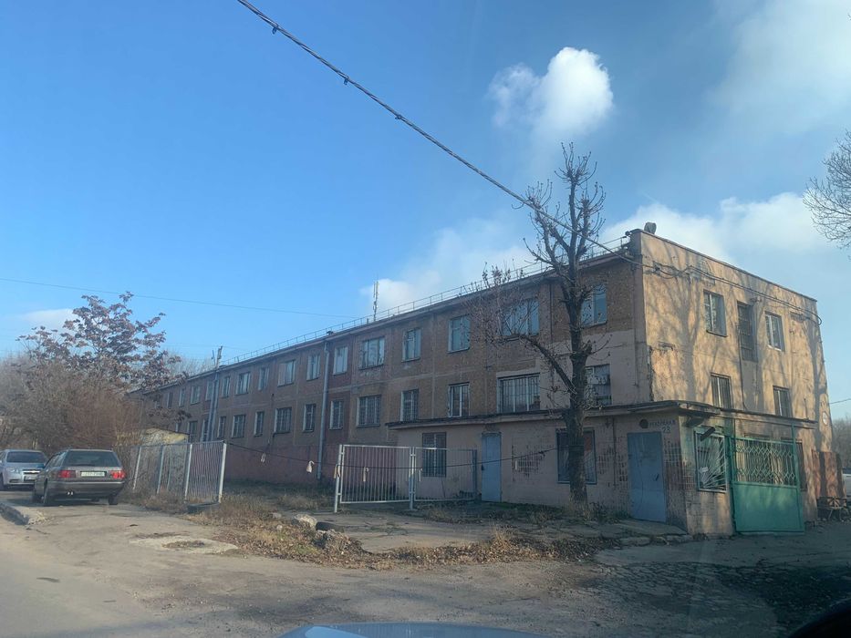 оренда приміщення/гаражу