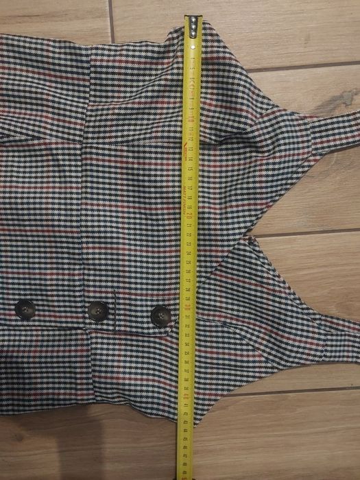 Sukienka na szelkach w krateczkę r. 38