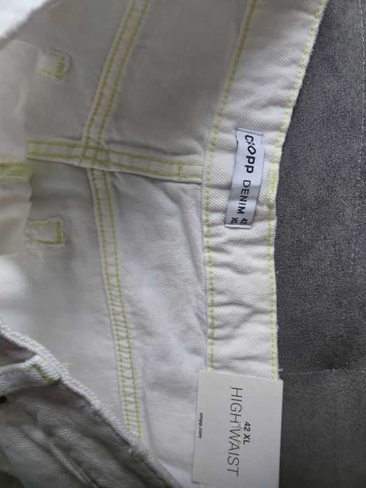 Nowe spodenki XL cropp