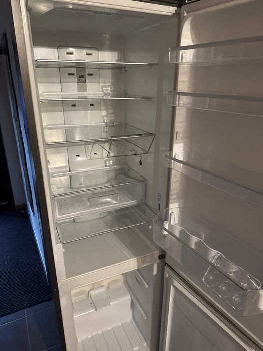 Lodówka ariston hotpoint 2m