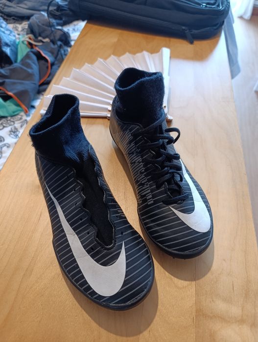 Chuteiras Nike Mercurial X 37