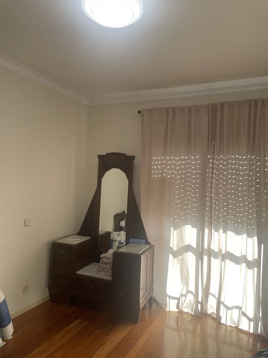 Aluguer quartos apartamento T5